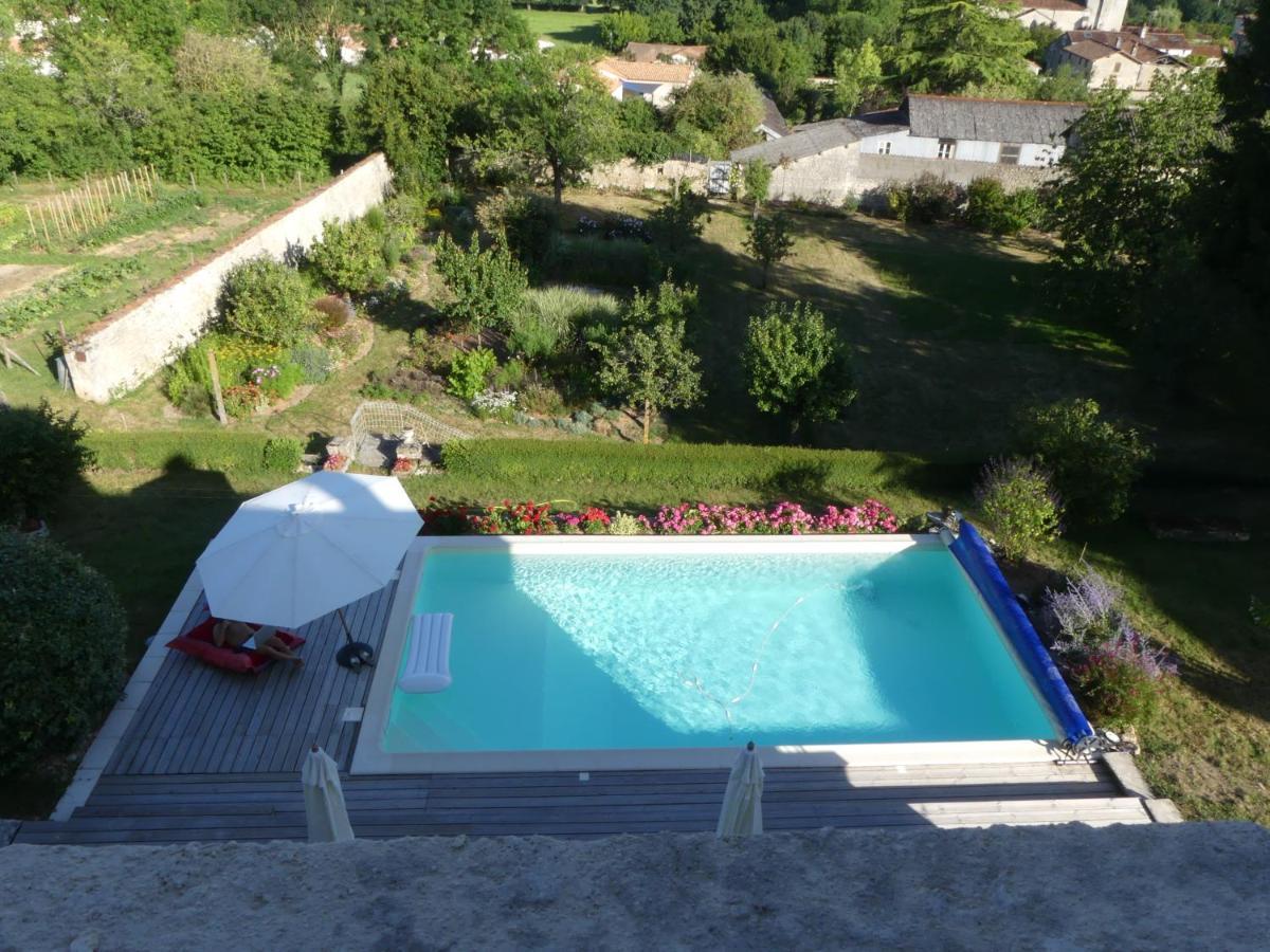 Les Jardins De Xanton Hotel Екстериор снимка